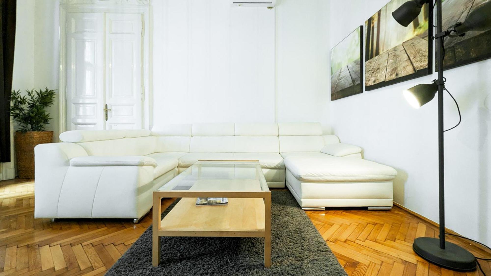 Heart Of The City, Entire Very Big Apartment Budapest Luaran gambar