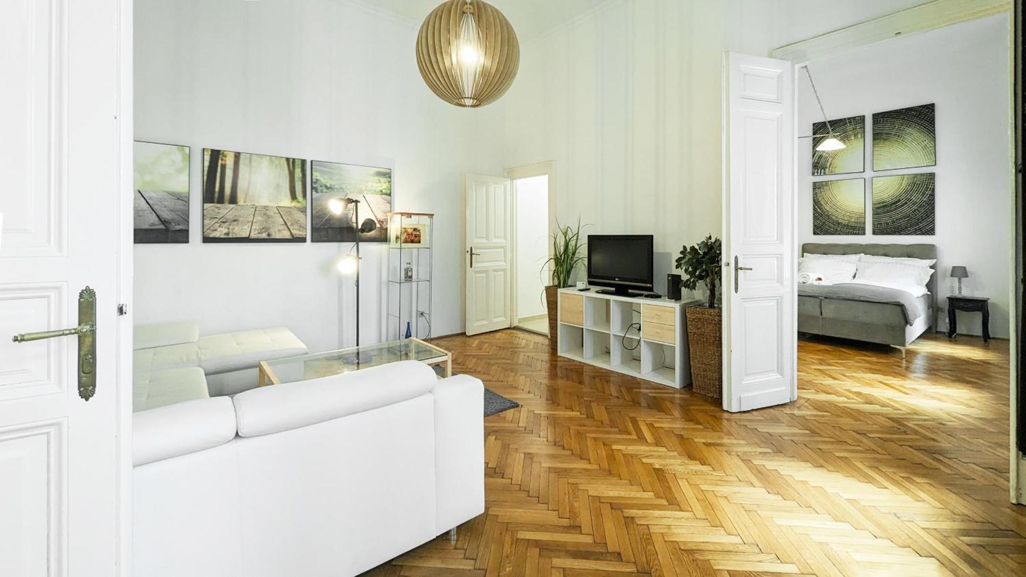 Heart Of The City, Entire Very Big Apartment Budapest Luaran gambar